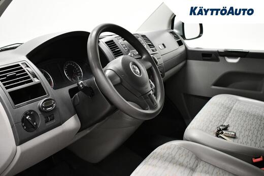 Volkswagen Transporter vaihtoauto