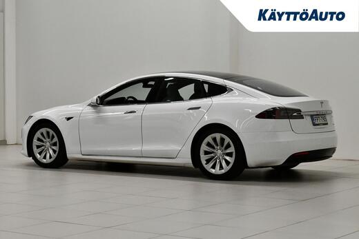 Tesla Model S vaihtoauto