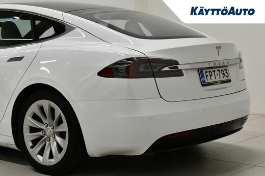 Tesla Model S vaihtoauto