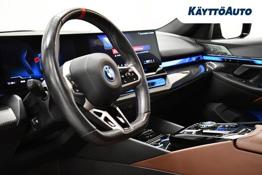 BMW i5 M60 vaihtoauto
