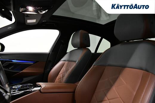 BMW i5 M60 vaihtoauto