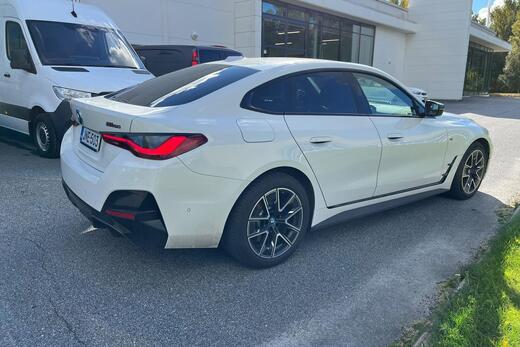 BMW i4 vaihtoauto