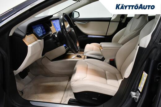 Tesla Model S vaihtoauto