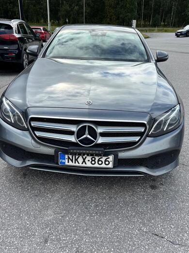 Mercedes-Benz E vaihtoauto