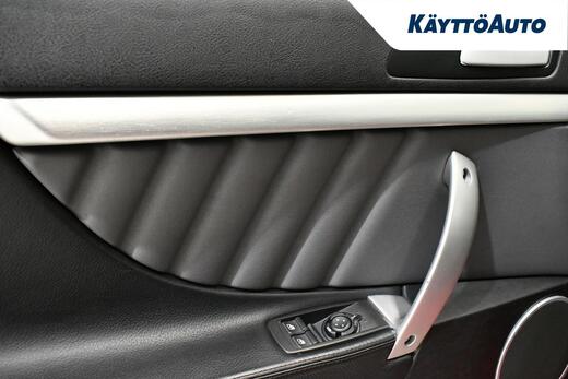 Alfa Romeo Brera vaihtoauto
