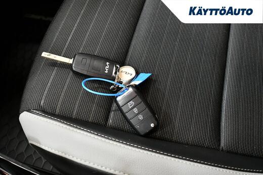 Kia Stonic vaihtoauto