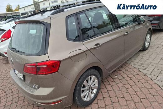Volkswagen Golf Sportsvan vaihtoauto