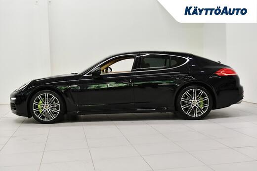 Porsche Panamera vaihtoauto
