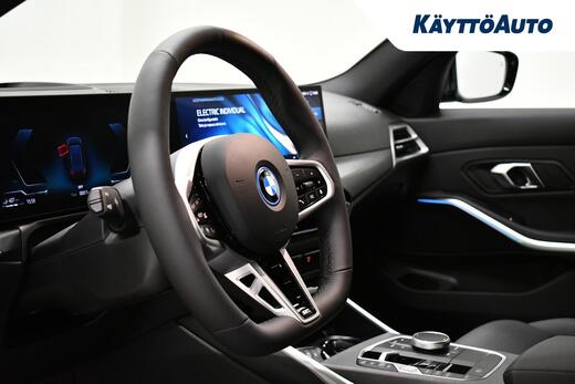 BMW 330 vaihtoauto