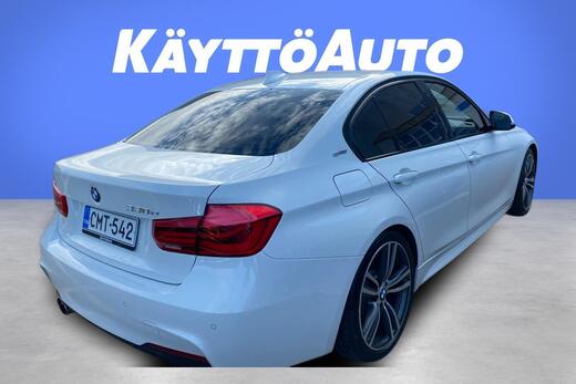 BMW 330 vaihtoauto
