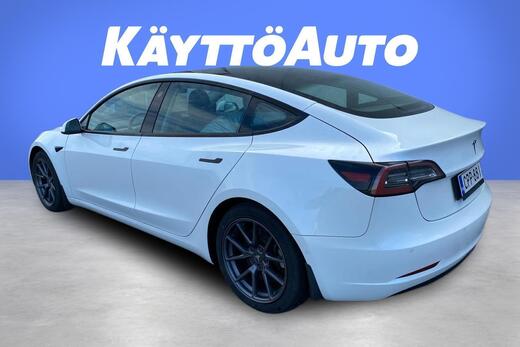 Tesla Model 3 vaihtoauto