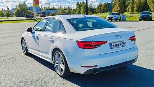 Audi A4 vaihtoauto