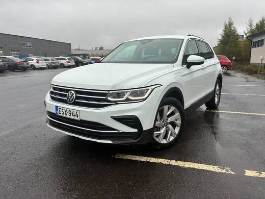 Volkswagen Tiguan vaihtoauto