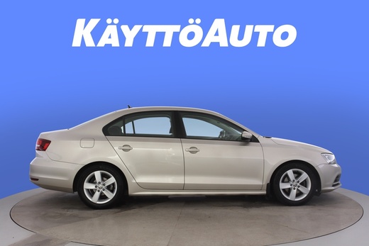 Volkswagen Jetta vaihtoauto
