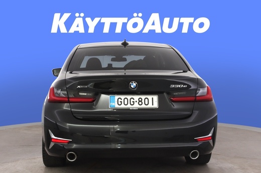 BMW 330 vaihtoauto