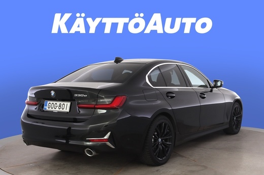 BMW 330 vaihtoauto