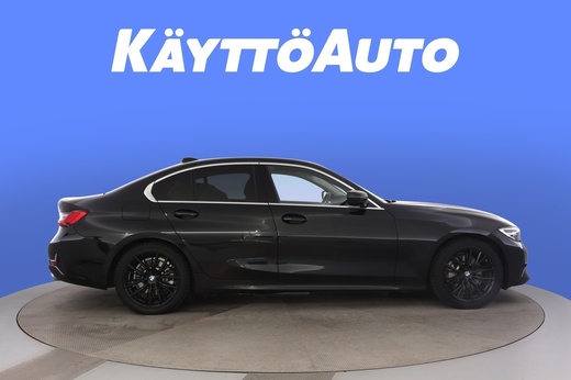 BMW 330 vaihtoauto