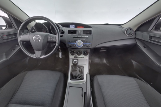 Mazda 3 vaihtoauto