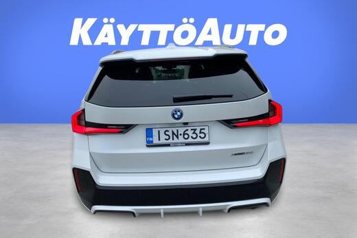 BMW iX1 vaihtoauto