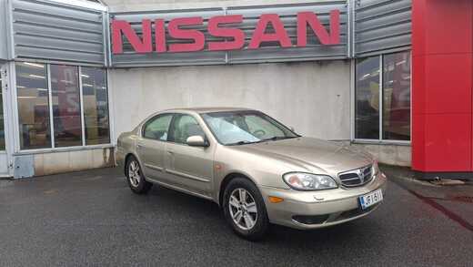 Nissan Maxima vaihtoauto