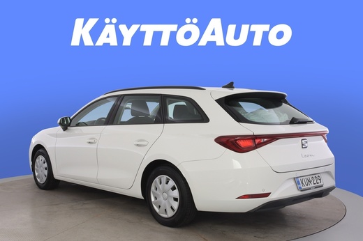 SEAT Leon Sportstourer vaihtoauto