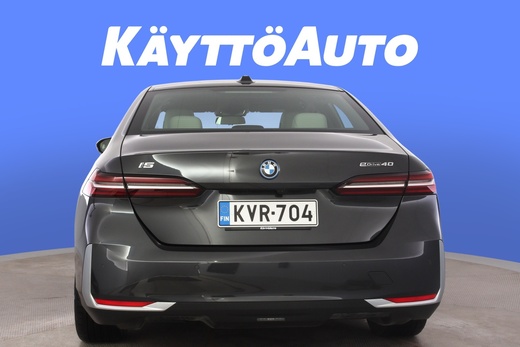 BMW i5 vaihtoauto
