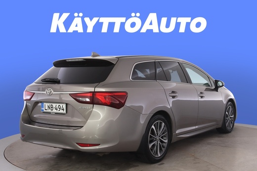 Toyota Avensis vaihtoauto