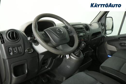 Nissan NV400 vaihtoauto
