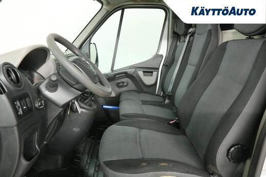 Nissan NV400 vaihtoauto