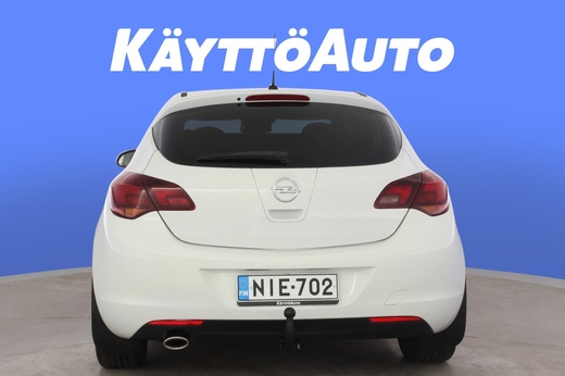 Opel Astra vaihtoauto