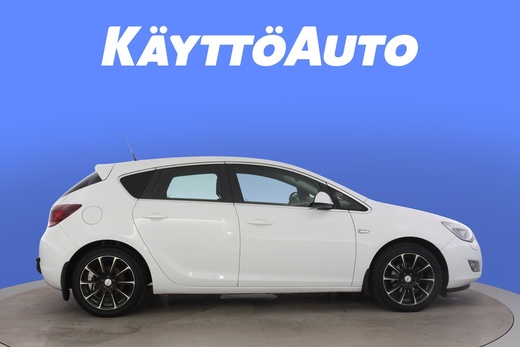 Opel Astra vaihtoauto