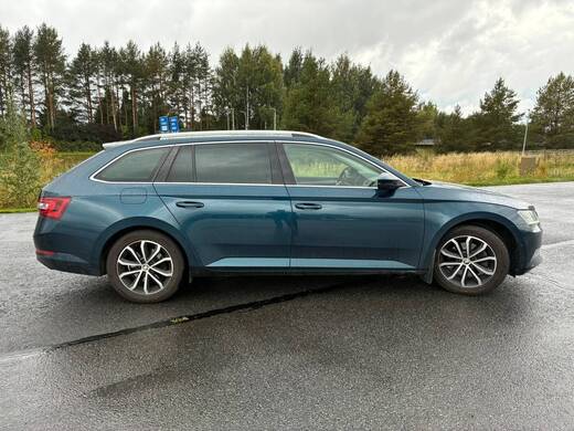 Skoda Superb vaihtoauto