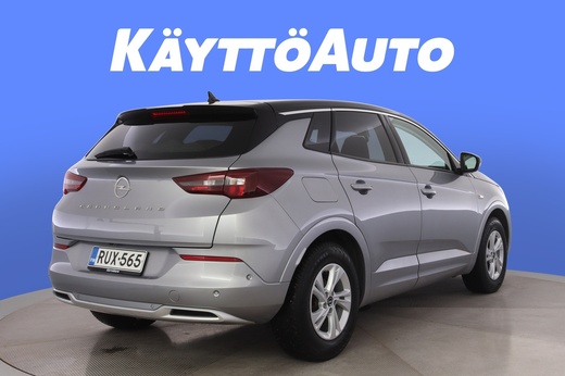 Opel Grandland vaihtoauto