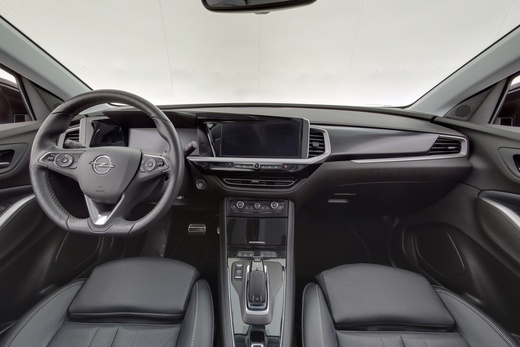 Opel Grandland vaihtoauto