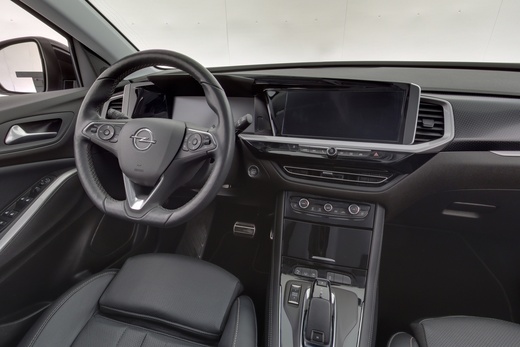 Opel Grandland vaihtoauto