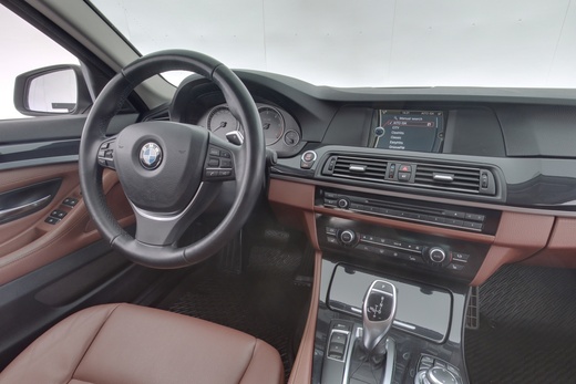 BMW 520 vaihtoauto