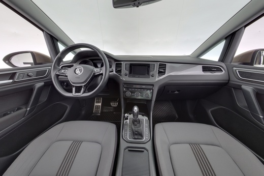 Volkswagen Golf Sportsvan vaihtoauto