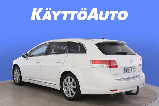 Toyota Avensis vaihtoauto