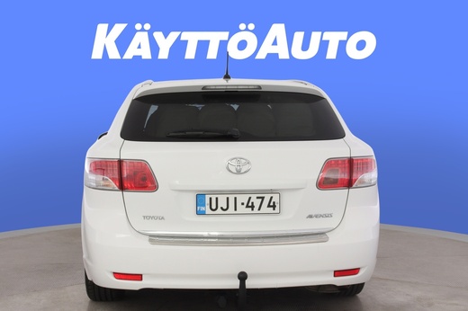 Toyota Avensis vaihtoauto