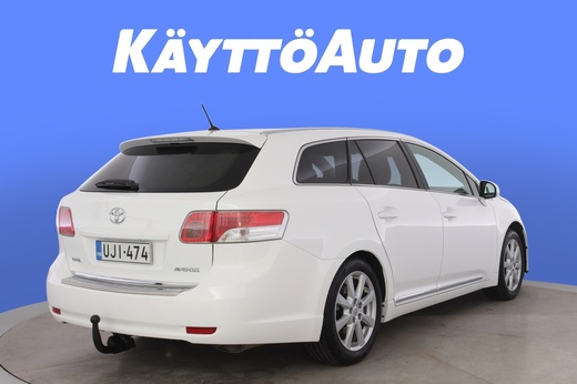 Toyota Avensis vaihtoauto