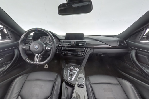 BMW M4 vaihtoauto
