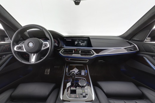 BMW X7 vaihtoauto
