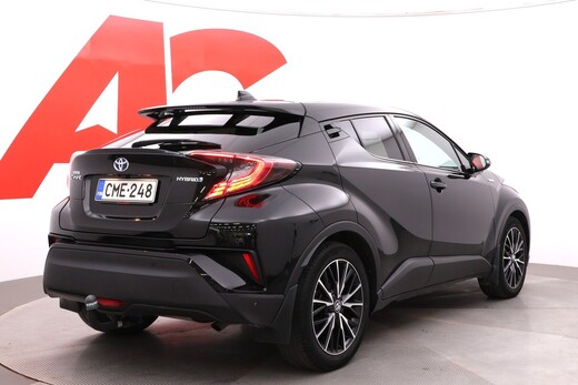 Toyota C-HR vaihtoauto