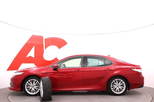 Toyota Camry vaihtoauto