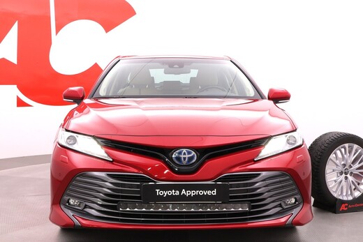 Toyota Camry vaihtoauto