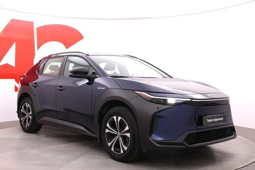 Toyota bZ4X vaihtoauto