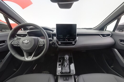 Toyota Corolla Cross vaihtoauto