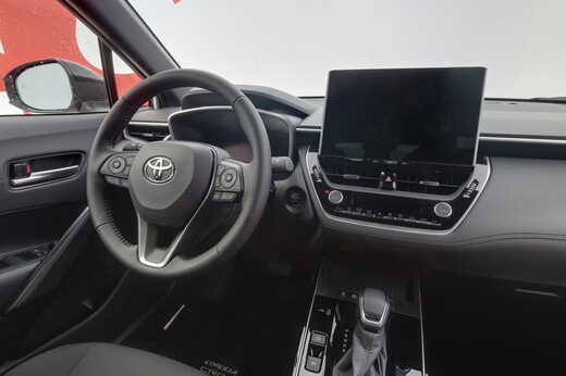 Toyota Corolla Cross vaihtoauto