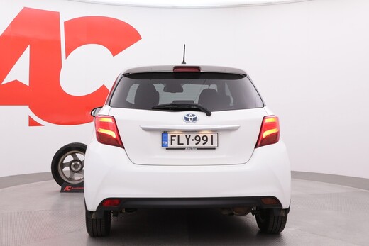 Toyota Yaris vaihtoauto