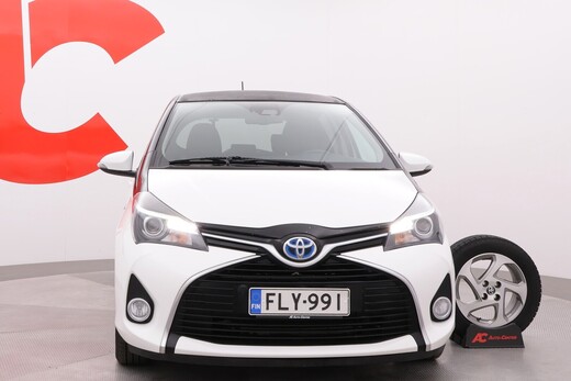 Toyota Yaris vaihtoauto